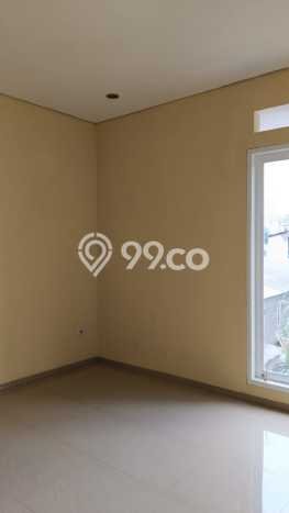 Jual Rumah Bagus Siap Huni LB 110m2 di Serpong Utara, Tangerang Selatan Jual Rumah Bagus Siap Huni LB 110m2 di Serpong Utara, Tangerang Selatan
