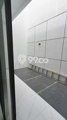 Dijual Rumah Premium dengan Fasilitas Sekitar Komplit di BSD, Tangerang Selatan Dijual Rumah Premium dengan Fasilitas Sekitar Komplit di BSD, Tangerang Selatan