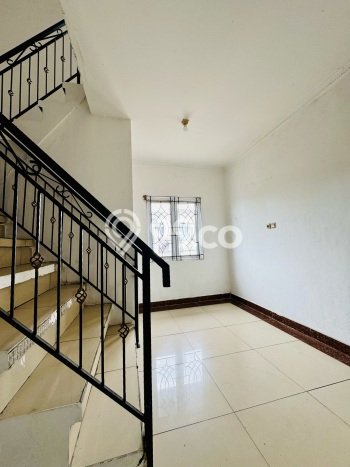 KAWASAN BISNIS! Ruko di BSD, Luas 450m², Akses Utama KAWASAN BISNIS! Ruko di BSD, Luas 450m², Akses Utama