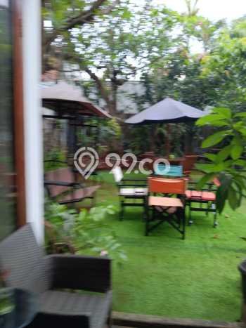 For Sale! Premium House LT 1000m2 Desain Elegan di Kemang For Sale! Premium House LT 1000m2 Desain Elegan di Kemang