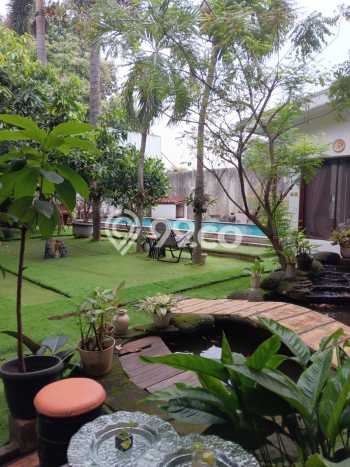 For Sale! Premium House LT 1000m2 Desain Elegan di Kemang For Sale! Premium House LT 1000m2 Desain Elegan di Kemang