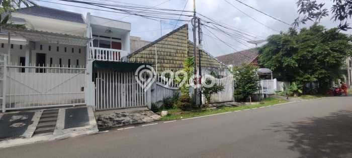 For Sale! Premium House LT 241m2 Desain Modern di Pulomas For Sale! Premium House LT 241m2 Desain Modern di Pulomas