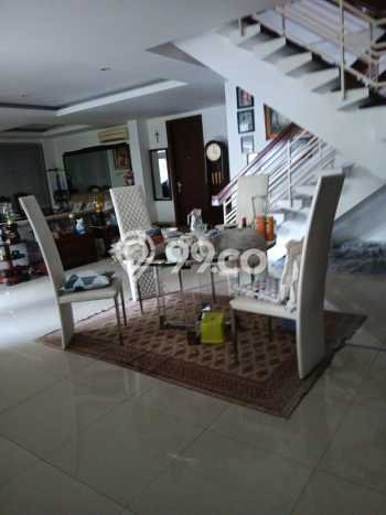 For Sale! Premium House LT 1000m2 Desain Elegan di Kemang For Sale! Premium House LT 1000m2 Desain Elegan di Kemang
