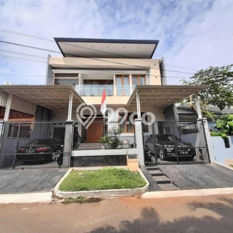 Rumah Luxury Modern Tanpa Renovasi di Pulomas Jakarta Timur Rumah Luxury Modern Tanpa Renovasi di Pulomas Jakarta Timur