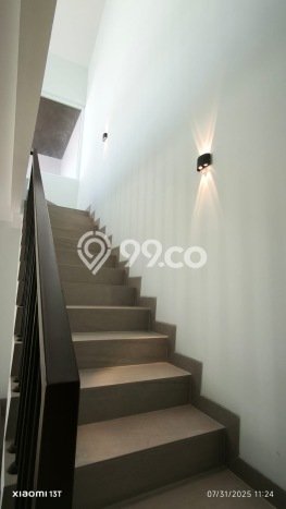 Hunian Mewah Dijual LT 105m2 di Pademangan, Jakarta Utara Hunian Mewah Dijual LT 105m2 di Pademangan, Jakarta Utara