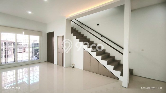 Hunian Mewah Dijual LT 105m2 di Pademangan, Jakarta Utara Hunian Mewah Dijual LT 105m2 di Pademangan, Jakarta Utara