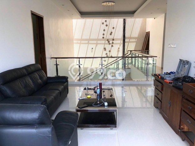 Rumah Luxury Modern Tanpa Renovasi di Pulomas Jakarta Timur Rumah Luxury Modern Tanpa Renovasi di Pulomas Jakarta Timur