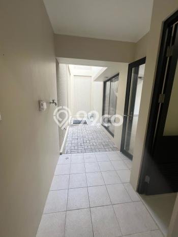 Rumah Luxury Modern Siap Huni di Gading Serpong Scientia Garden Tangerang Rumah Luxury Modern Siap Huni di Gading Serpong Scientia Garden Tangerang
