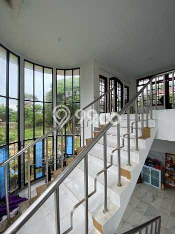 Disewakan! Rumah 3 Kamar Tidur &
3 Kamar Mandi di Batam Centre, Batam Disewakan! Rumah 3 Kamar Tidur &
3 Kamar Mandi di Batam Centre, Batam