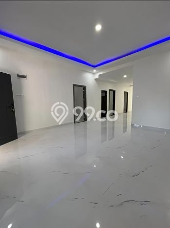 Rumah Luas Asri 6 KT Siap Pakai di Sei Panas Batam Rumah Luas Asri 6 KT Siap Pakai di Sei Panas Batam