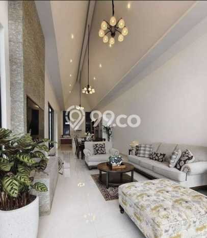 Ready to Use! Premium House LT 420m2 Desain Modern di Batam Centre Ready to Use! Premium House LT 420m2 Desain Modern di Batam Centre