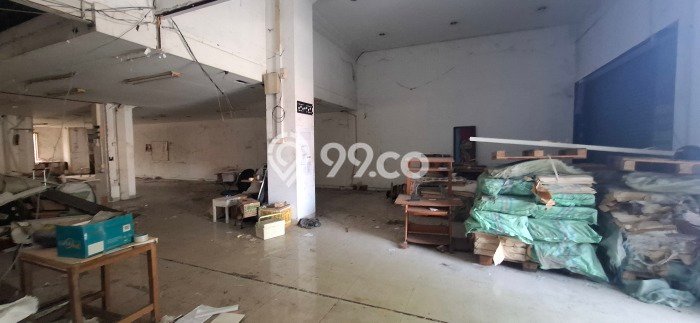 Unit Ruko Tersedia di Bendungan Hilir Spesifikasi LB 1140m2 Unit Ruko Tersedia di Bendungan Hilir Spesifikasi LB 1140m2