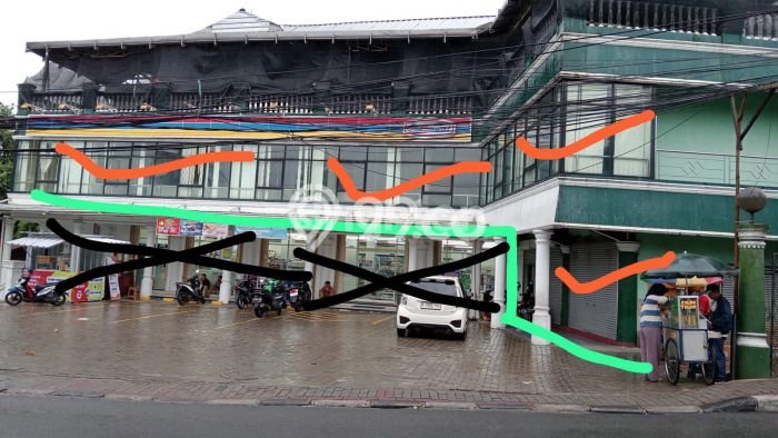 Ruko Disewa di Jakarta Timur dengan LB 400m2 Area Komersial Ramai Ruko Disewa di Jakarta Timur dengan LB 400m2 Area Komersial Ramai