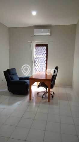 Rumah Modern Minimalis 3 KT Siap Huni di BSD Rumah Modern Minimalis 3 KT Siap Huni di BSD