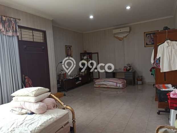 Siap Huni Rumah Mewah 5 Kamar di Kembangan Dekat ke Mana Pun Siap Huni Rumah Mewah 5 Kamar di Kembangan Dekat ke Mana Pun