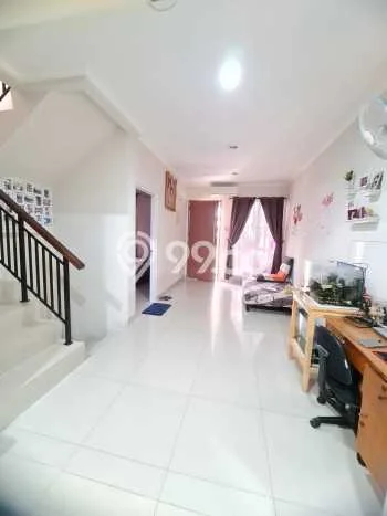 Rumah Luas Asri 3 KT Siap Pakai di Gading Serpong Tangerang Rumah Luas Asri 3 KT Siap Pakai di Gading Serpong Tangerang
