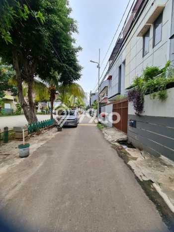 For Sale Hunian Rumah Terawat 4 KT di Tanjung Duren, Jakarta Barat For Sale Hunian Rumah Terawat 4 KT di Tanjung Duren, Jakarta Barat