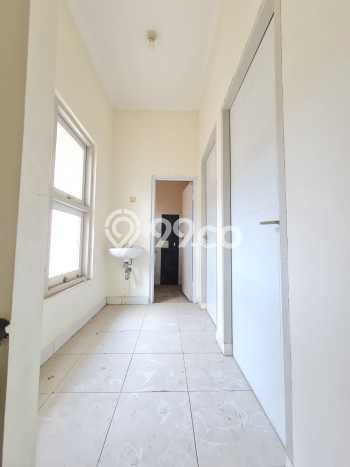 Rumah Modern Minimalis 3 Kamar Bisa Langsung Pindah di Cisauk Rumah Modern Minimalis 3 Kamar Bisa Langsung Pindah di Cisauk