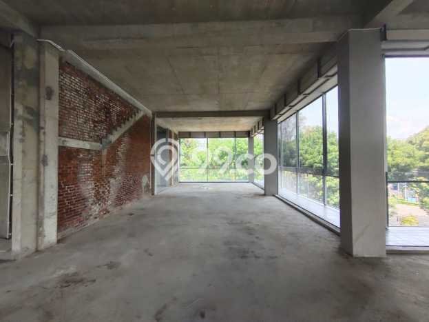 Komersial untuk disewa di Bandung Wetan punya LT 273m2 & LB 273m2 harga sewa kompetitif Komersial untuk disewa di Bandung Wetan punya LT 273m2 & LB 273m2 harga sewa kompetitif