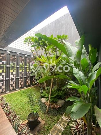 Rumah Luxury Modern Siap Huni di Kota Baru Parahyangan Bandung Rumah Luxury Modern Siap Huni di Kota Baru Parahyangan Bandung