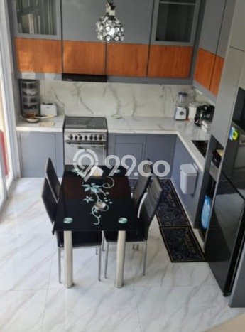 Rumah Mewah LB 224m2 Siap Pakai Desain Elegan di Setiabudi, Bandung Rumah Mewah LB 224m2 Siap Pakai Desain Elegan di Setiabudi, Bandung