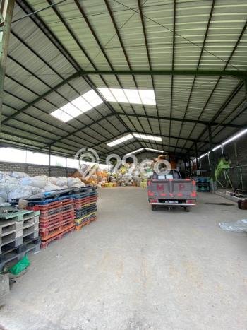 Unit Gudang Dijual di Margaasih Bandung Luas Tanah 7000m2, Luas Bangunan 3000m2 Unit Gudang Dijual di Margaasih Bandung Luas Tanah 7000m2, Luas Bangunan 3000m2