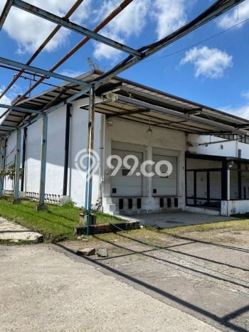 Disewakan Gudang komersial di Regol luas bangunan 4007m2 Disewakan Gudang komersial di Regol luas bangunan 4007m2