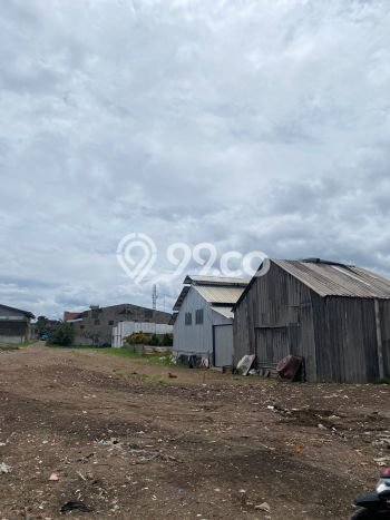 Tanah Disewa Strategis di Bandung Luas 500m2 Tanah Disewa Strategis di Bandung Luas 500m2