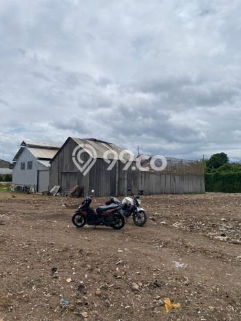 Tanah Disewa Strategis di Bandung Luas 500m2 Tanah Disewa Strategis di Bandung Luas 500m2
