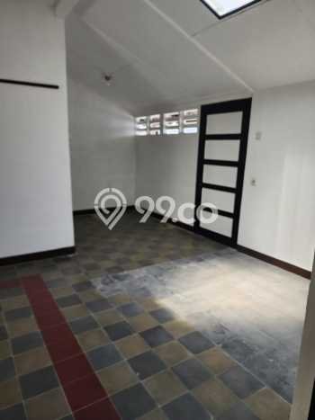 Rumah Elit LB 200m2 Siap Pakai Desain Elegan di Pajajaran, Bandung Rumah Elit LB 200m2 Siap Pakai Desain Elegan di Pajajaran, Bandung
