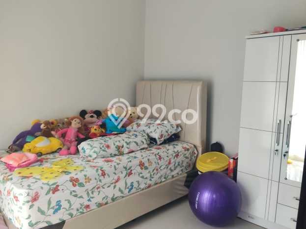 Disewakan! Rumah 4 Kamar Tidur &
4 Kamar Mandi di Summarecon Bandung, Bandung Disewakan! Rumah 4 Kamar Tidur &
4 Kamar Mandi di Summarecon Bandung, Bandung