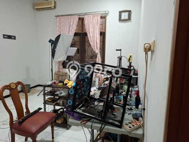 Disewakan Cepat Rumah Kondisi Bagus di Kawasan Tembalang, Semarang Disewakan Cepat Rumah Kondisi Bagus di Kawasan Tembalang, Semarang