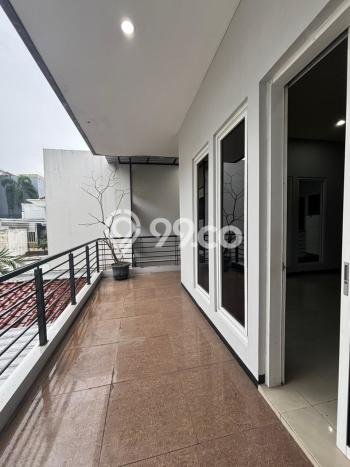 Rumah sewa siap huni 5 KT di Bukit Sari, Semarang Rumah sewa siap huni 5 KT di Bukit Sari, Semarang