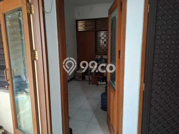 Disewakan Cepat Rumah Kondisi Bagus di Kawasan Tembalang, Semarang Disewakan Cepat Rumah Kondisi Bagus di Kawasan Tembalang, Semarang