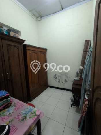 Rumah Strategis Modern Lb 120m2 di Semarang Barat, Semarang Rumah Strategis Modern Lb 120m2 di Semarang Barat, Semarang