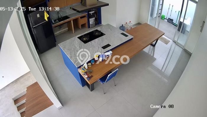 Dijual Rumah Premium dengan Fasilitas Sekitar Komplit di Candisari, Semarang Dijual Rumah Premium dengan Fasilitas Sekitar Komplit di Candisari, Semarang