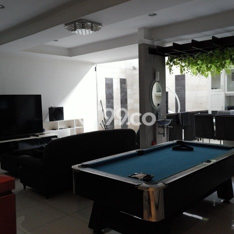 Sewa Rumah Harga Terjangkau di BKR Bandung dengan 5 Kamar Tidur Sewa Rumah Harga Terjangkau di BKR Bandung dengan 5 Kamar Tidur