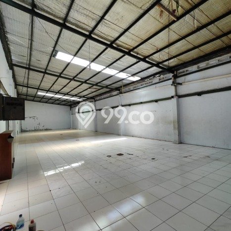 Gudang untuk Disewa di Pusat Bandung Luas Bangunan 500m2 Gudang untuk Disewa di Pusat Bandung Luas Bangunan 500m2