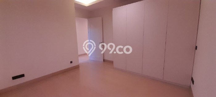 Rumah Elit Modern Tanpa Renovasi di Kemang Jakarta Selatan Rumah Elit Modern Tanpa Renovasi di Kemang Jakarta Selatan