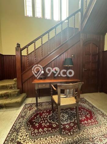 Siap Huni Hunian Elit 9 Kamar di Menteng Dekat ke Mana Saja Siap Huni Hunian Elit 9 Kamar di Menteng Dekat ke Mana Saja