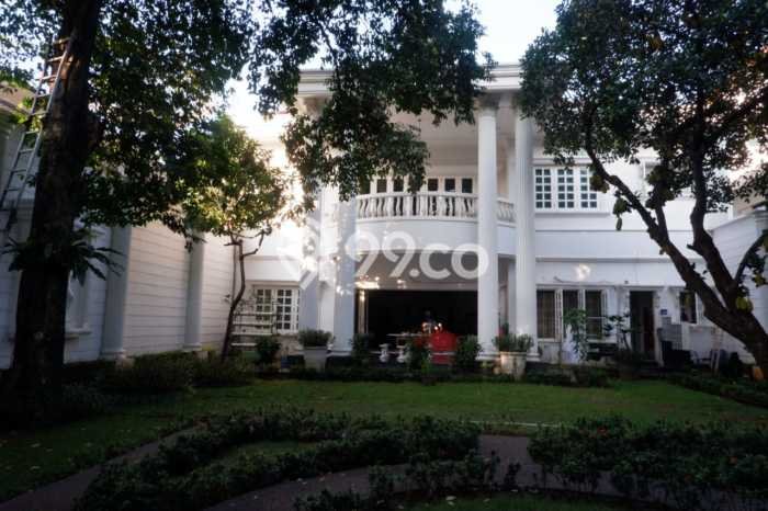 Dijual Rumah Premium dengan Fasilitas Sekitar Lengkap di Menteng, Jakarta Pusat Dijual Rumah Premium dengan Fasilitas Sekitar Lengkap di Menteng, Jakarta Pusat