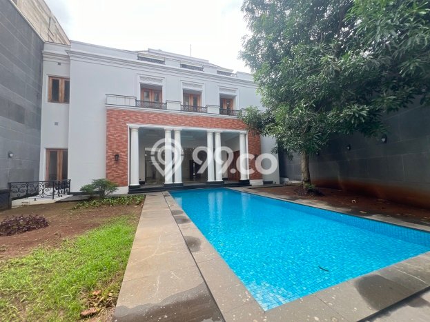 Rumah Luxury 9 Kamar Sewa Hanya Rp 2,6 Miliar/ Tahun di Jakarta Pusat Rumah Luxury 9 Kamar Sewa Hanya Rp 2,6 Miliar/ Tahun di Jakarta Pusat