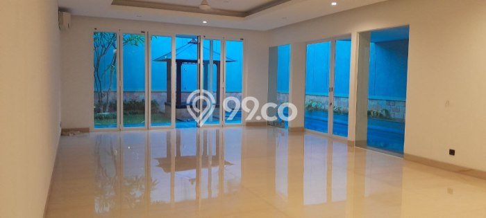 Rumah Elit Modern Tanpa Renovasi di Kemang Jakarta Selatan Rumah Elit Modern Tanpa Renovasi di Kemang Jakarta Selatan