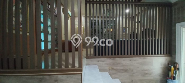 Siap Huni Hunian Elit 5 Kamar di Menteng Dekat ke Mana Saja Siap Huni Hunian Elit 5 Kamar di Menteng Dekat ke Mana Saja