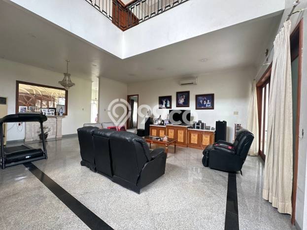 Hunian Mewah Siap Huni LT 506m2 di Menteng, Jakarta Pusat Hunian Mewah Siap Huni LT 506m2 di Menteng, Jakarta Pusat