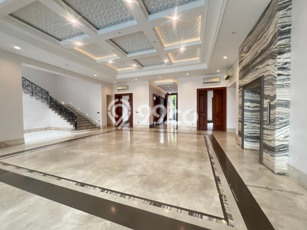 Rumah Luxury 9 Kamar Sewa Hanya Rp 2,6 Miliar/ Tahun di Jakarta Pusat Rumah Luxury 9 Kamar Sewa Hanya Rp 2,6 Miliar/ Tahun di Jakarta Pusat