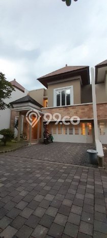 Rumah Elit Modern Tanpa Renovasi di Kemang Jakarta Selatan Rumah Elit Modern Tanpa Renovasi di Kemang Jakarta Selatan