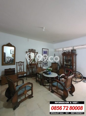 Siap Huni Rumah Mewah 5 Kamar di Kebayoran Baru Dekat ke Mana Saja Siap Huni Rumah Mewah 5 Kamar di Kebayoran Baru Dekat ke Mana Saja