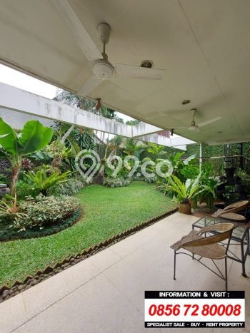 For Sale! Premium House LT 675m2 Desain Elegan di Kemang For Sale! Premium House LT 675m2 Desain Elegan di Kemang