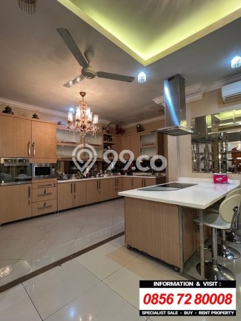 Siap Huni Rumah Mewah 8 Kamar di Cinere Dekat ke Mana Saja Siap Huni Rumah Mewah 8 Kamar di Cinere Dekat ke Mana Saja